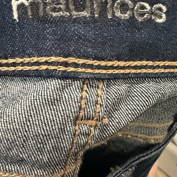 Maurices Blue Jeans with Indigo Wash - Picture 3 of 4